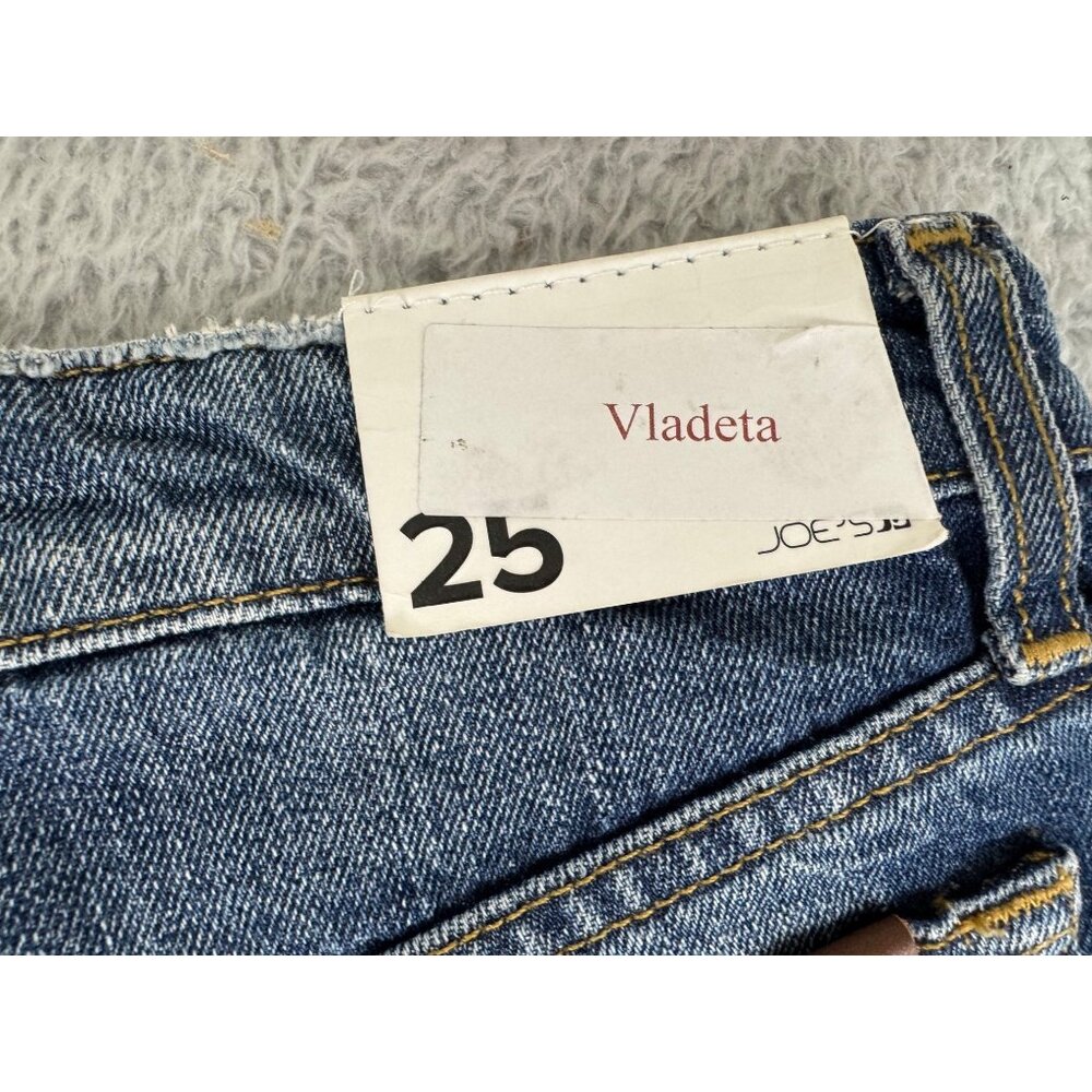 Joes Collectors Edition Distressed Denim Shorts Womens Size 25 Blue Raw Hem NWT - Picture 9 of 16